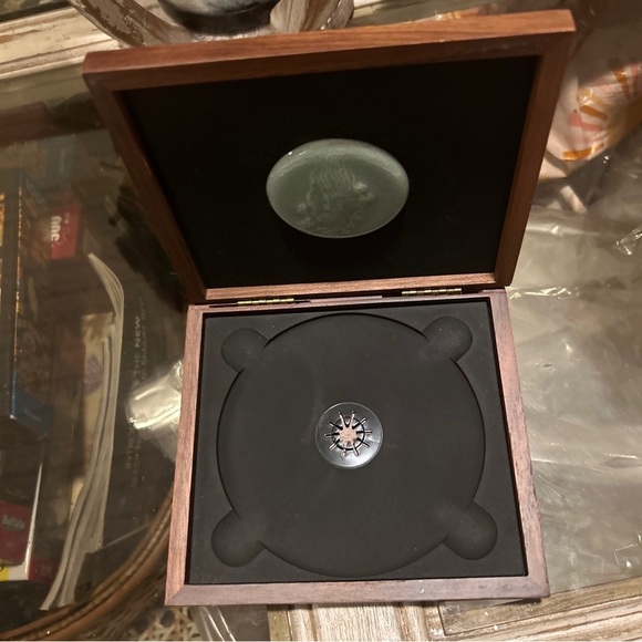 30% off w like Korean melodies Original Samsung Music Box Paperwork Stone NO CD - Picture 13 of 14